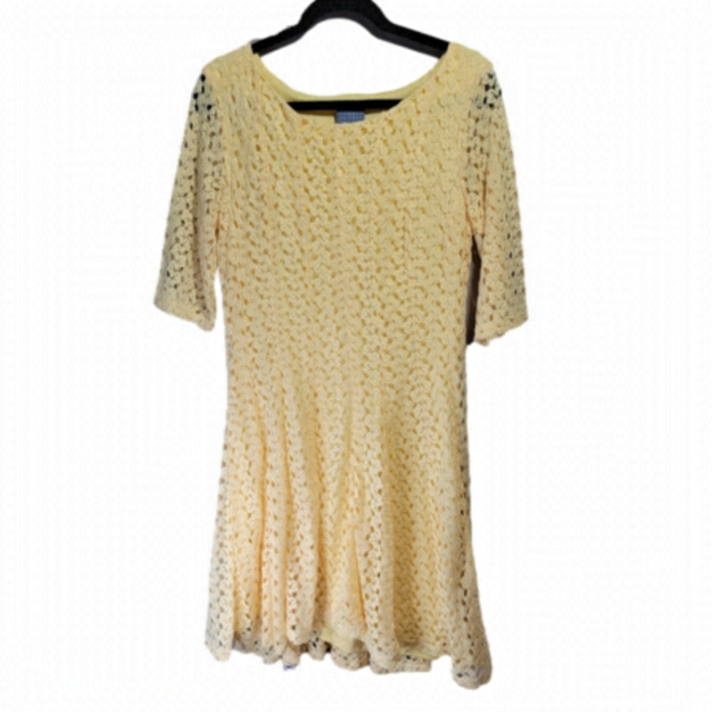 Rabbit designs pale yellow crochet lined dress size14 elbow lengthsleeve unlined